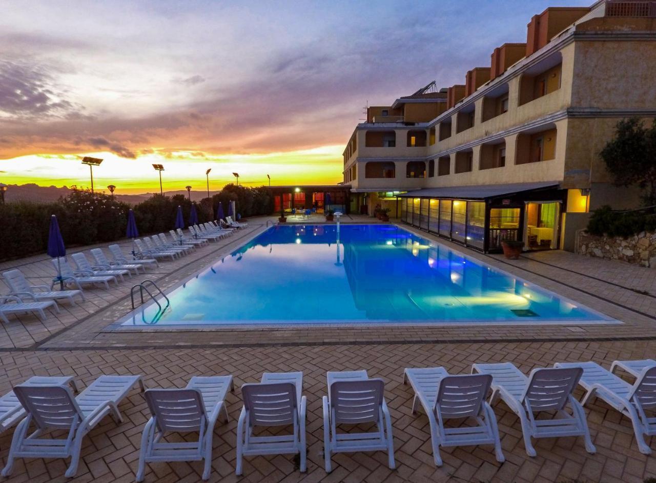 Borgo Saraceno Hotel-Residence Santa Teresa Gallura Exterior photo