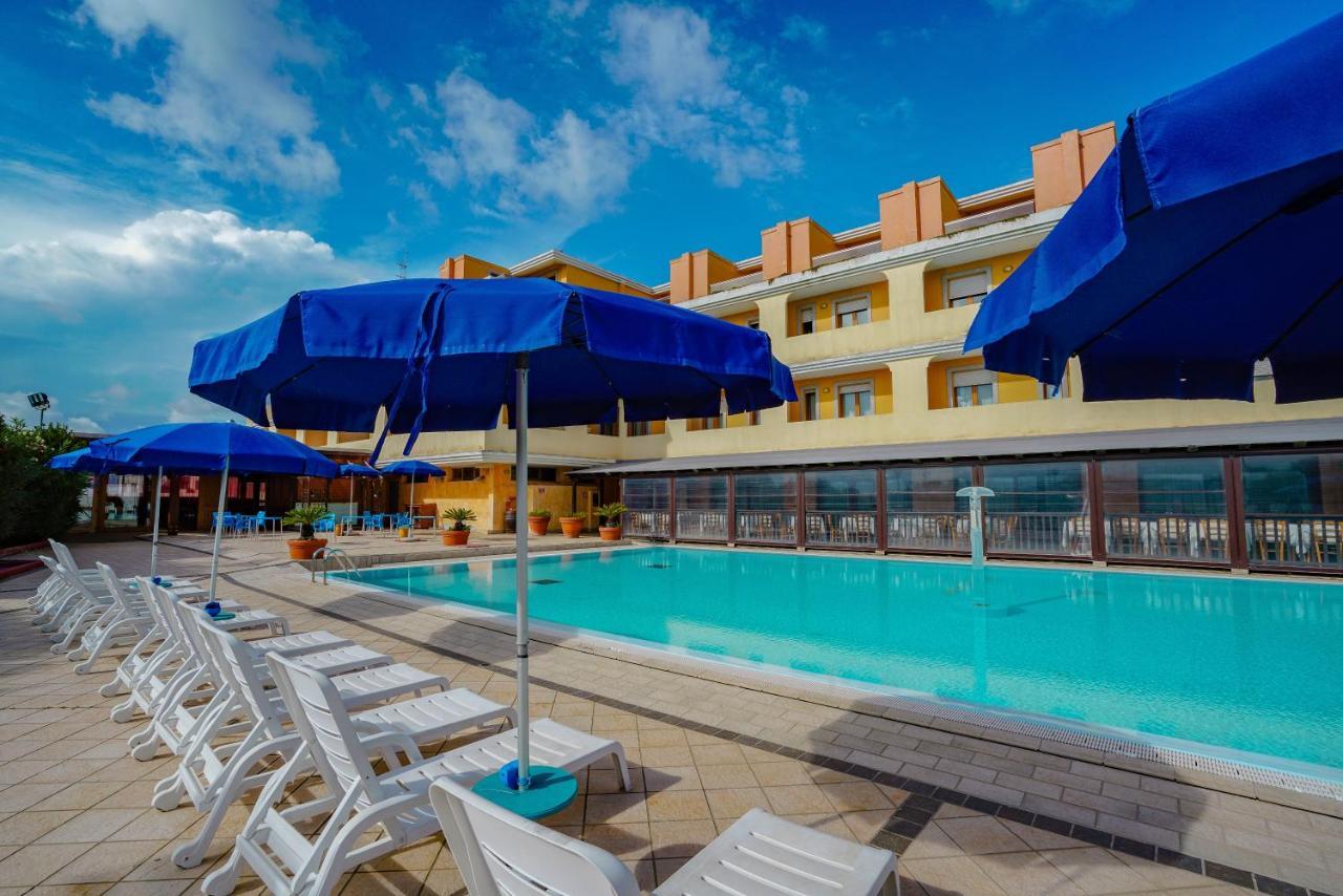 Borgo Saraceno Hotel-Residence Santa Teresa Gallura Exterior photo